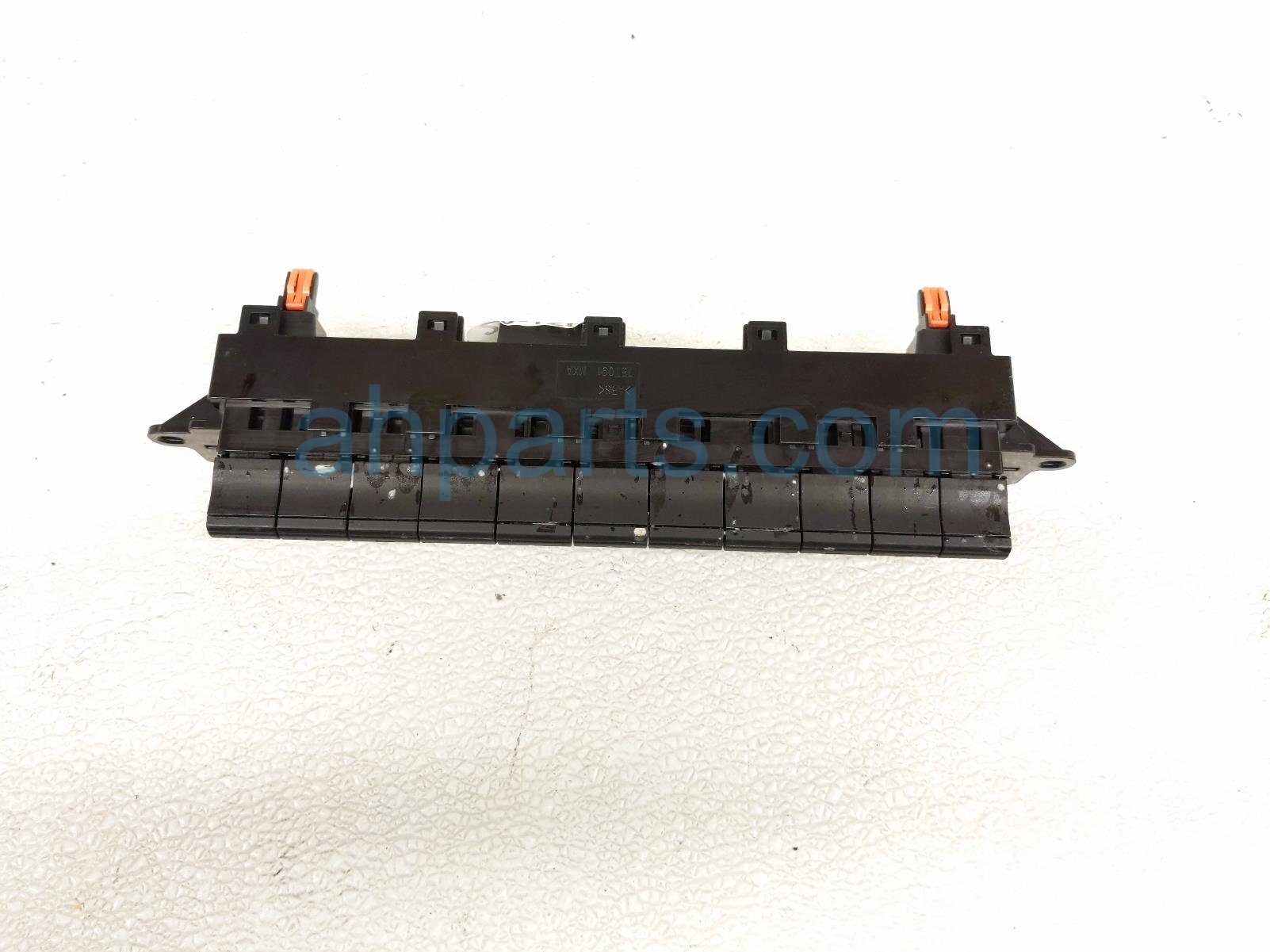 2026 Toyota Camry Temperature Climate Heater/ac Control(on Dash) 55900 AQ050 Replacement 2026 Toyota Camry Temperature Climate Heater/ac Control(on Dash) 55900 AQ050 Replacement thumbnail