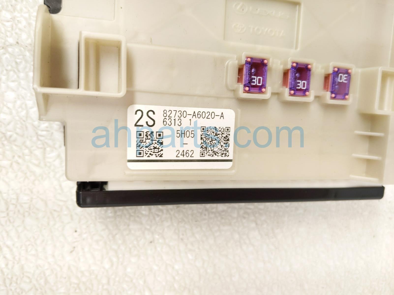 2026 Toyota Camry Driver Cabin Fuse Box 2.5l Fwd 82730 A6020 Replacement 2026 Toyota Camry Driver Cabin Fuse Box 2.5l Fwd 82730 A6020 Replacement thumbnail