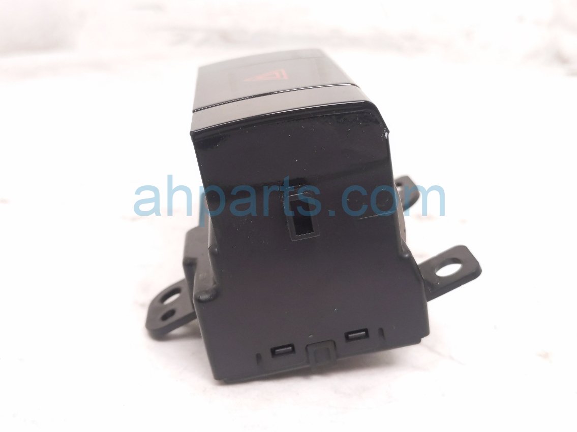 2025 Nissan Kicks Hazard Warning Switch 25391 7LA3A Replacement 2025 Nissan Kicks Hazard Warning Switch 25391 7LA3A Replacement thumbnail