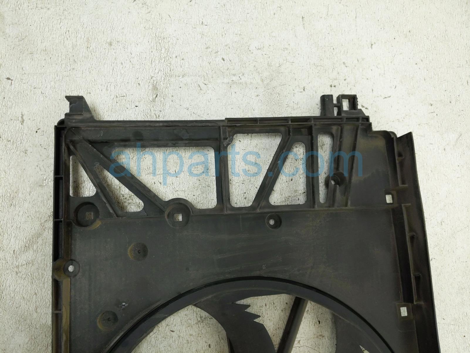 2018 Toyota Camry Cooling Radiator Fan Assembly 2.5l 1636025010 Replacement 2018 Toyota Camry Cooling Radiator Fan Assembly 2.5l 1636025010 Replacement thumbnail
