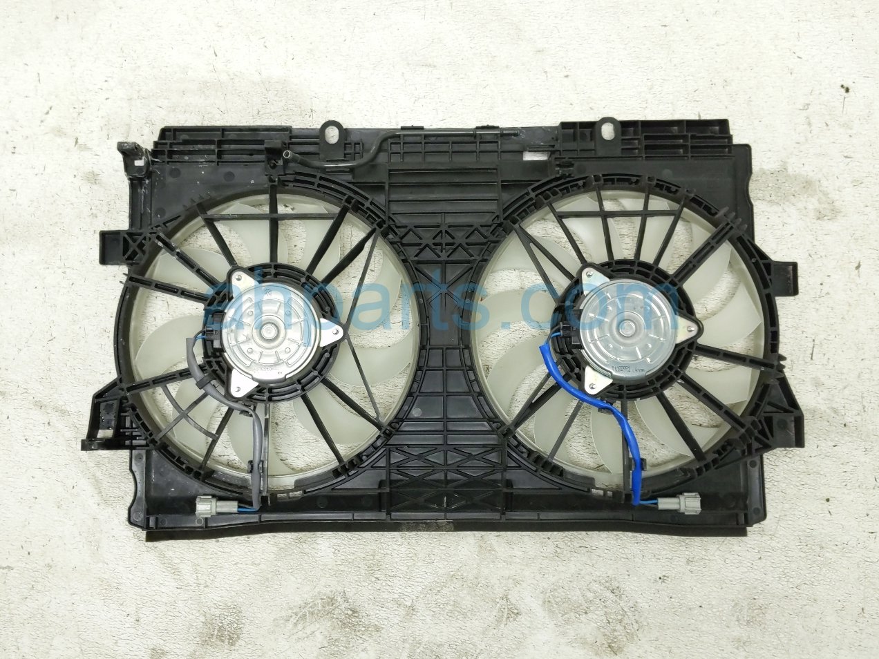 Subaru RADIATOR FAN ASSEMBLY - 2.0L