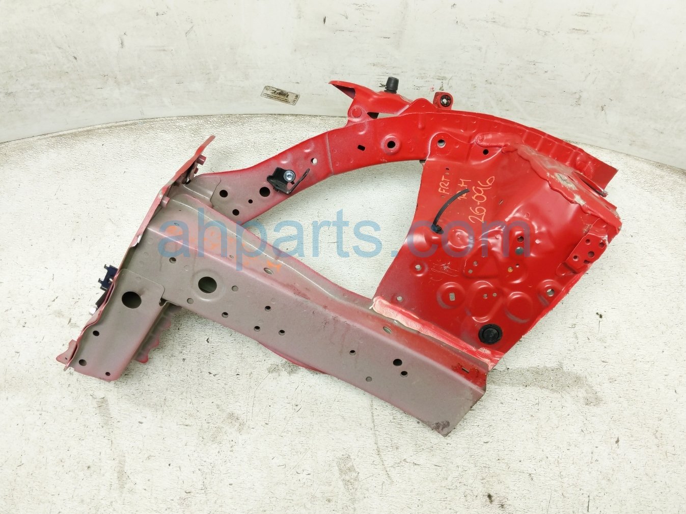 Honda RH APRON SHOCK TOWER CUT - RED