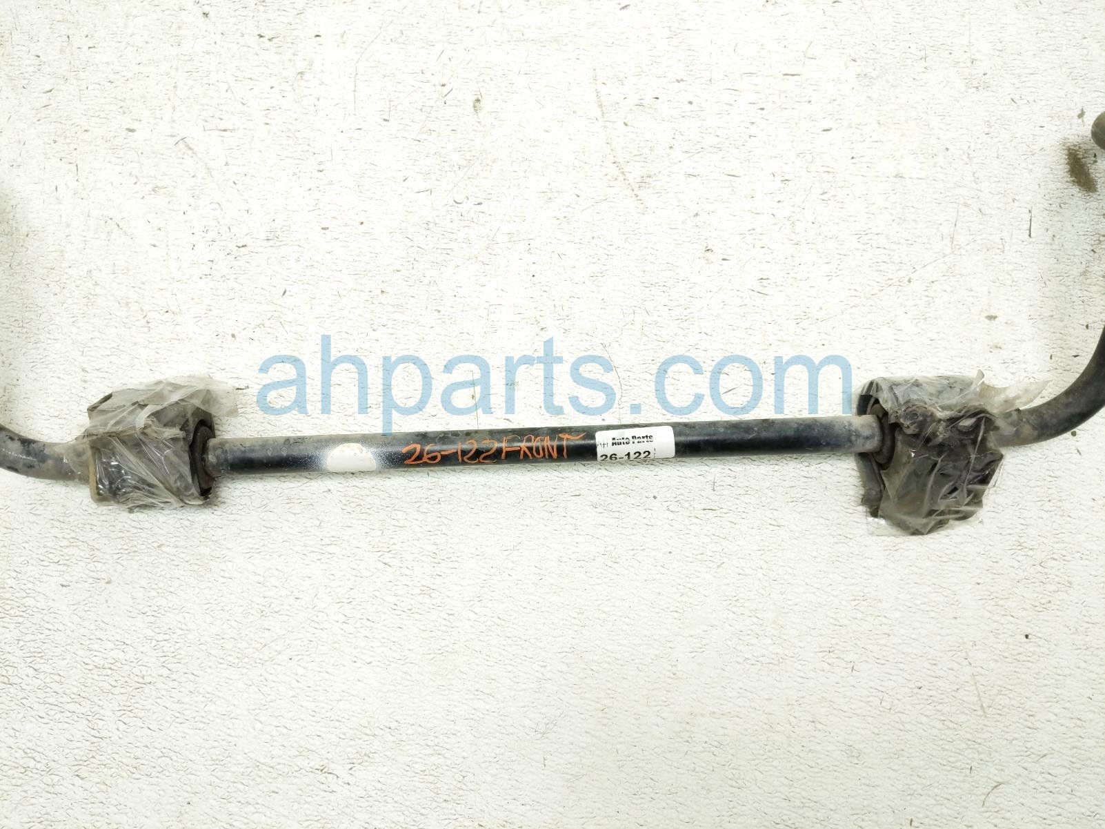 2018 Toyota Camry Front Stabilizer / Sway Bar W/links 48811 33200 Replacement 2018 Toyota Camry Front Stabilizer / Sway Bar W/links 48811 33200 Replacement thumbnail