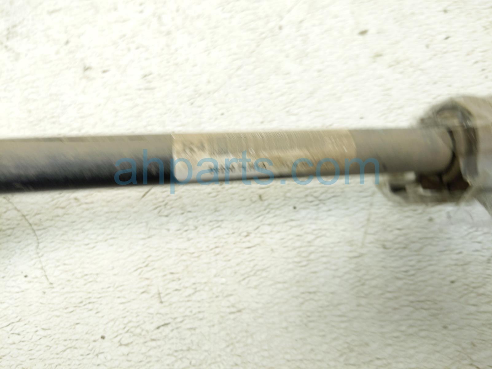 2025 Nissan Kicks Rear Stabilizer / Sway Bar W/links 56230 7LH1A Replacement 2025 Nissan Kicks Rear Stabilizer / Sway Bar W/links 56230 7LH1A Replacement thumbnail