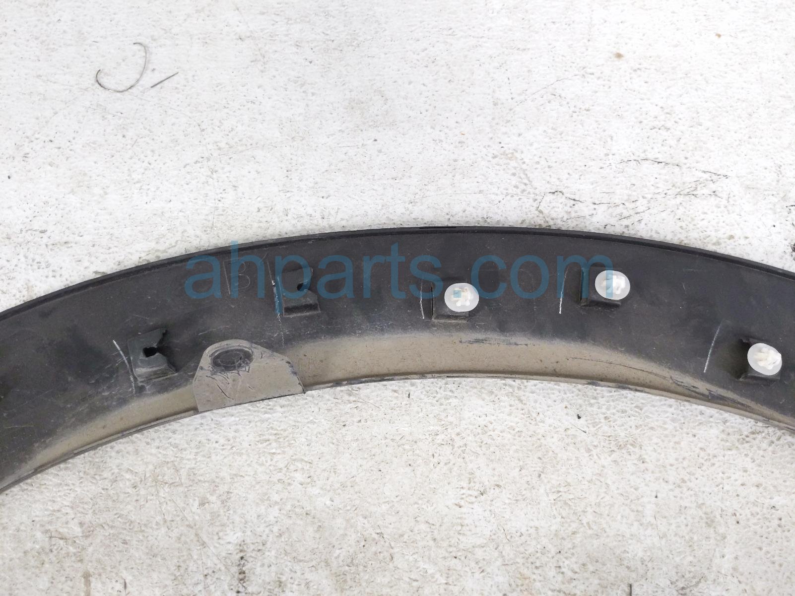 2025 Nissan Kicks Front Passenger Wheel Opening Molding Black 63810 7LG0A Replacement 2025 Nissan Kicks Front Passenger Wheel Opening Molding Black 63810 7LG0A Replacement thumbnail