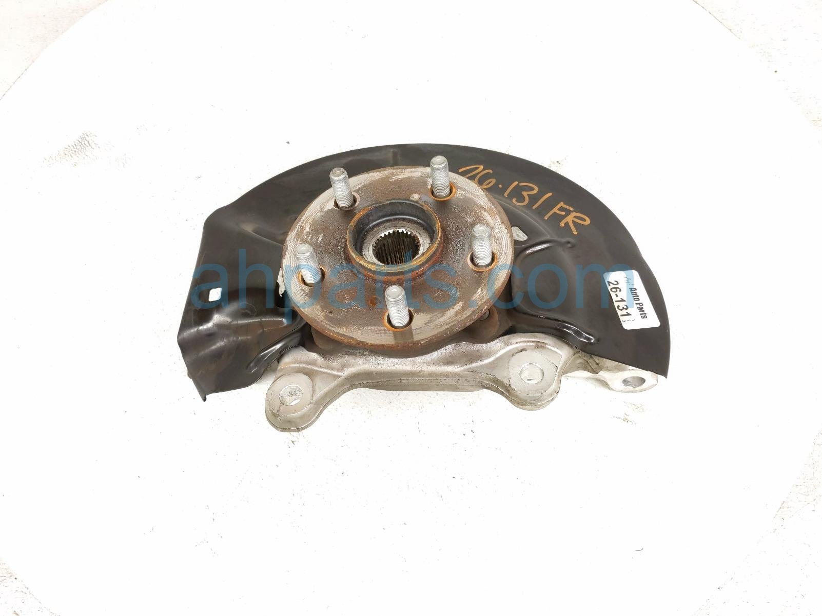 Toyota FR/RH SPINDLE KNUCKLE HUB - FWD