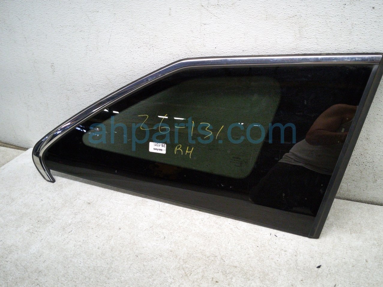 2023 Toyota Sienna Passenger Quarter Window Glass 62730 08190 Replacement 2023 Toyota Sienna Passenger Quarter Window Glass 62730 08190 Replacement thumbnail