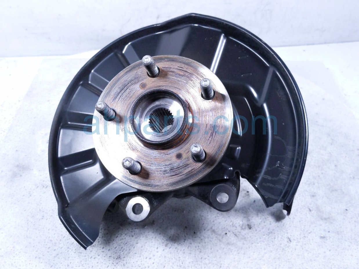 Audi RR/LH SPINDLE KNUCKLE HUB - AWD