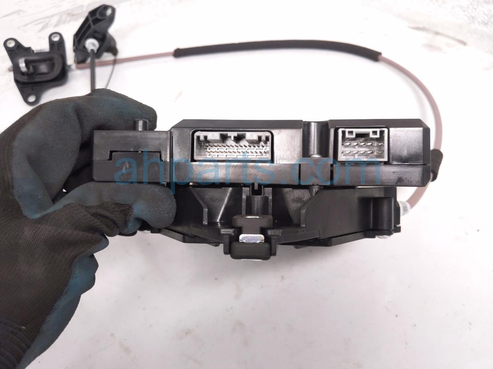 2022 Honda Odyssey Rear Passenger Power Sliding Door Motor Assy 72010 THR A04 Replacement 2022 Honda Odyssey Rear Passenger Power Sliding Door Motor Assy 72010 THR A04 Replacement thumbnail