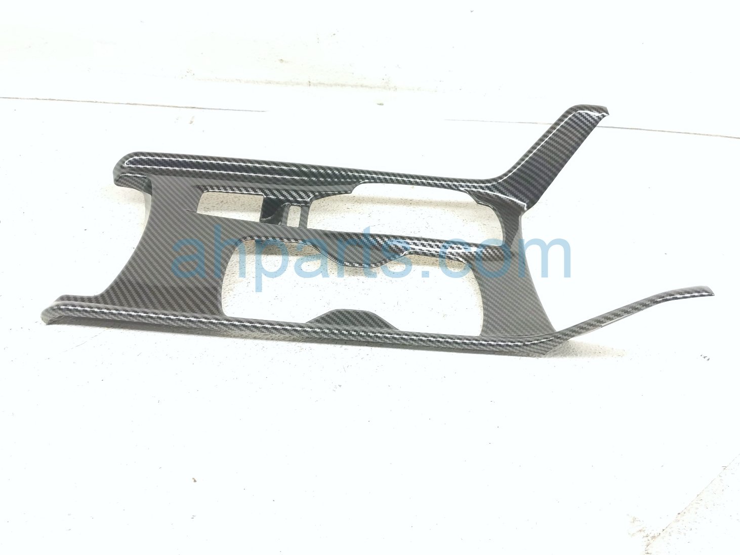 2021 Honda Accord Center Console Shifter Bezel blk LD18BTYG 017 Replacement 2021 Honda Accord Center Console Shifter Bezel blk LD18BTYG 017 Replacement thumbnail