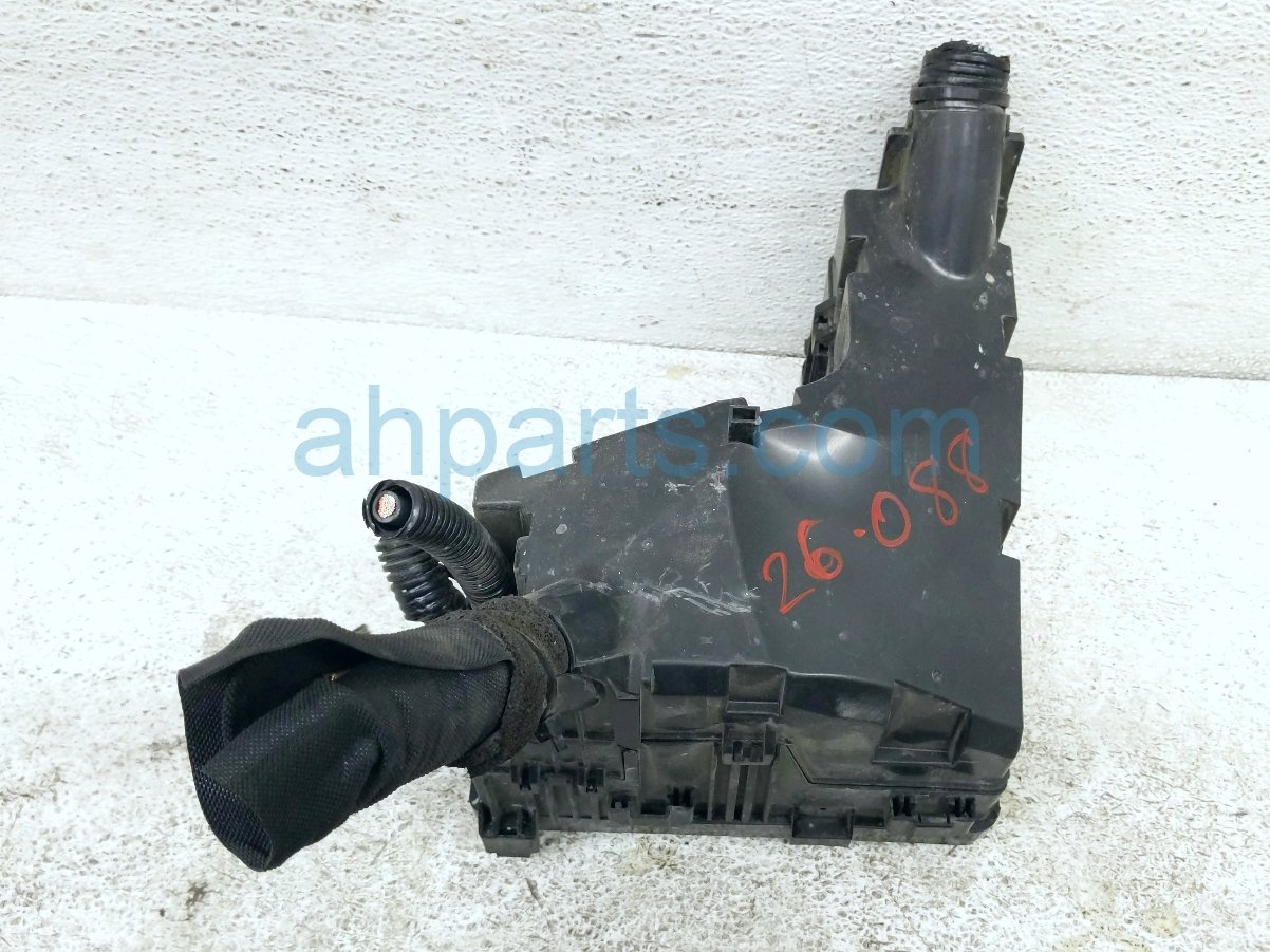 Honda ENGINE ROOM FUSE BOX - HYB 2.0L
