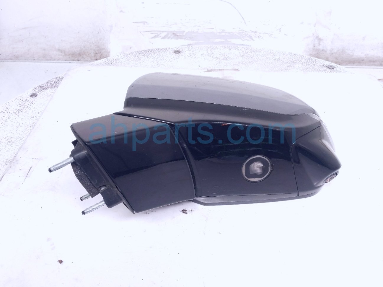 2022 Chevy Tahoe Rear Driver Side View Mirror Grey W/cam 84977311 Replacement 2022 Chevy Tahoe Rear Driver Side View Mirror Grey W/cam 84977311 Replacement thumbnail