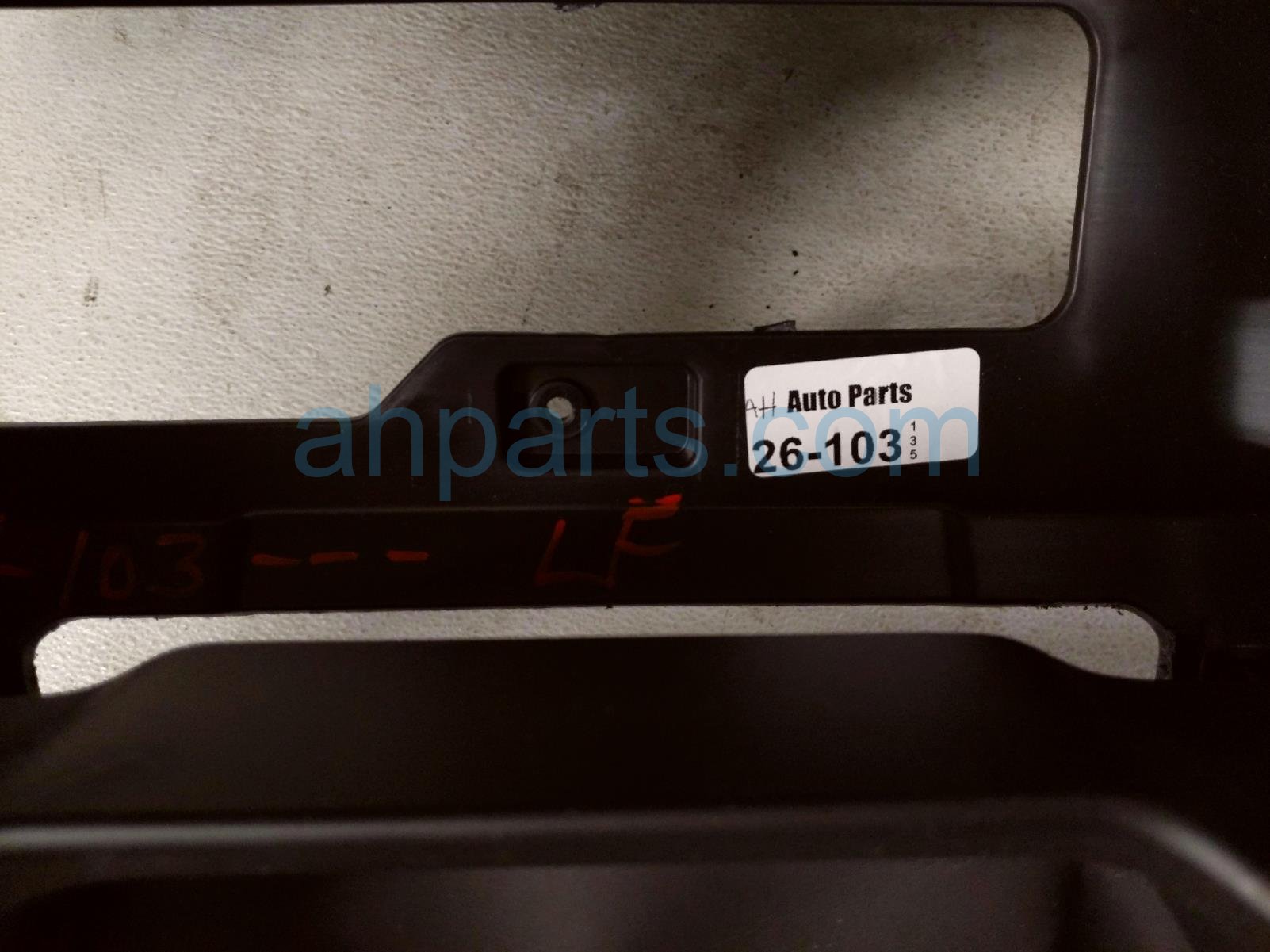 2022 Chevy Tahoe Dashboard W/ Airbag Black 86560223 Replacement 2022 Chevy Tahoe Dashboard W/ Airbag Black 86560223 Replacement thumbnail
