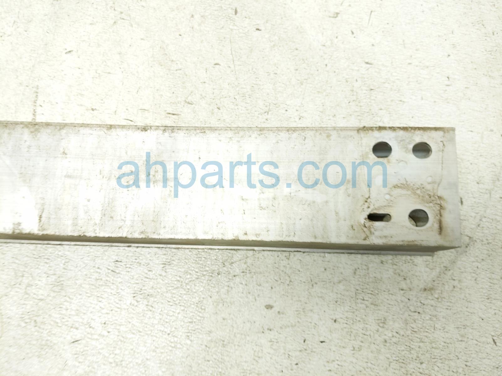 2020 Toyota Camry Beam Rear Bumper Reinforcement Bar Afmkt TO1106231DSC Replacement 2020 Toyota Camry Beam Rear Bumper Reinforcement Bar Afmkt TO1106231DSC Replacement thumbnail