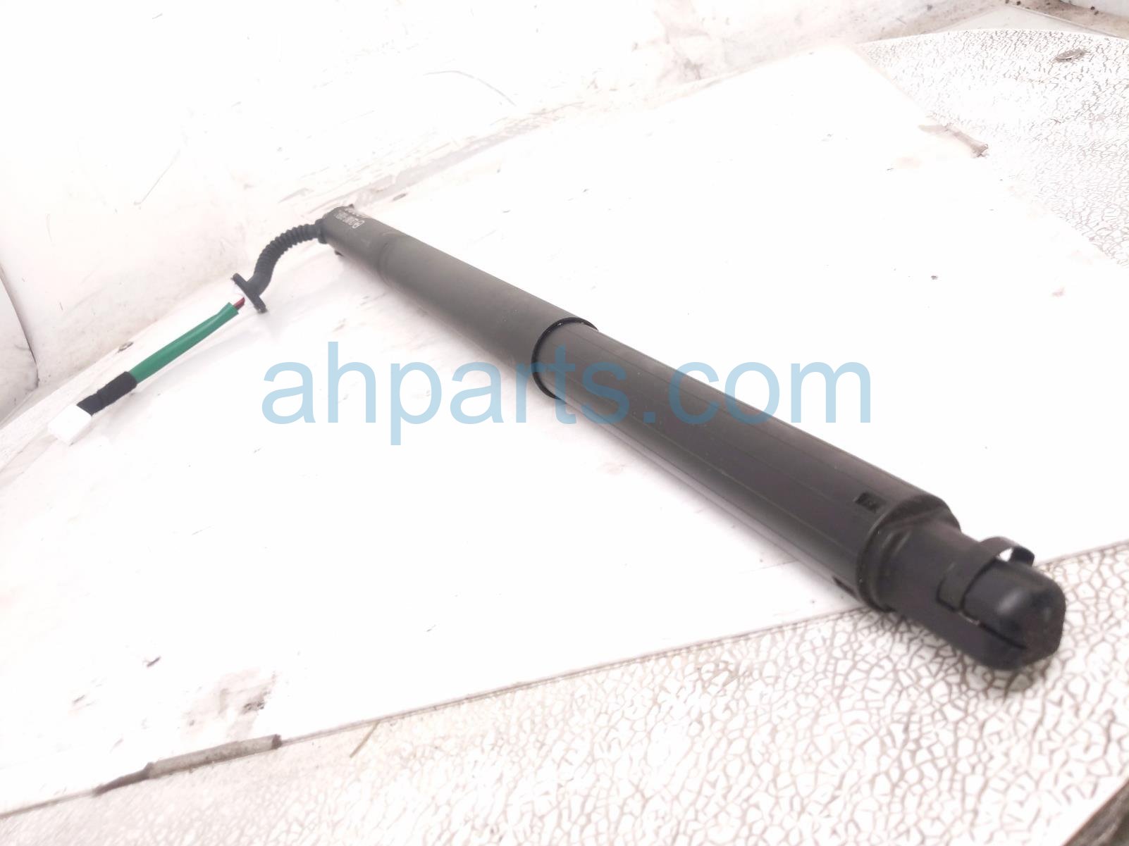 2025 Mazda Cx 90 Driver Power Liftgate Strut Actuator KMV7 636EX Replacement 2025 Mazda Cx 90 Driver Power Liftgate Strut Actuator KMV7 636EX Replacement thumbnail