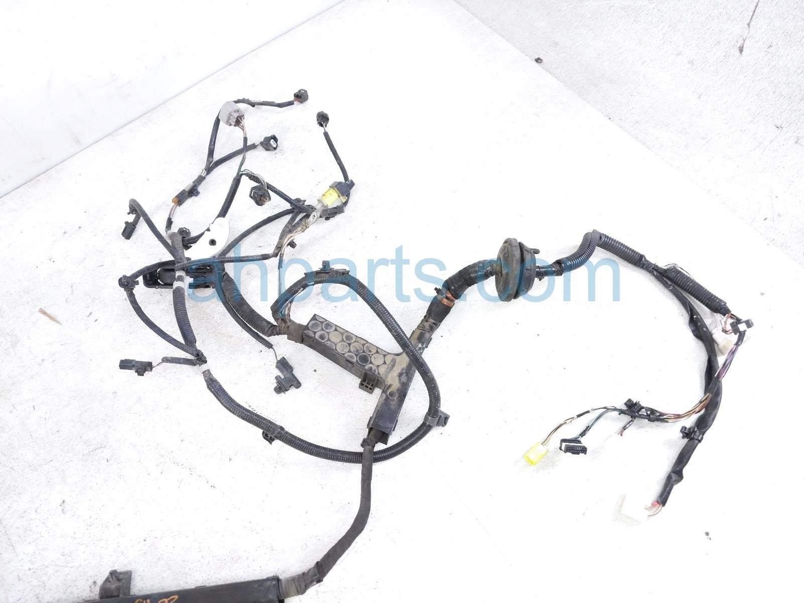 2020 Toyota Camry Engine Room Harness W/fuse 2.5l Fwd 82116 06772 Replacement 2020 Toyota Camry Engine Room Harness W/fuse 2.5l Fwd 82116 06772 Replacement thumbnail