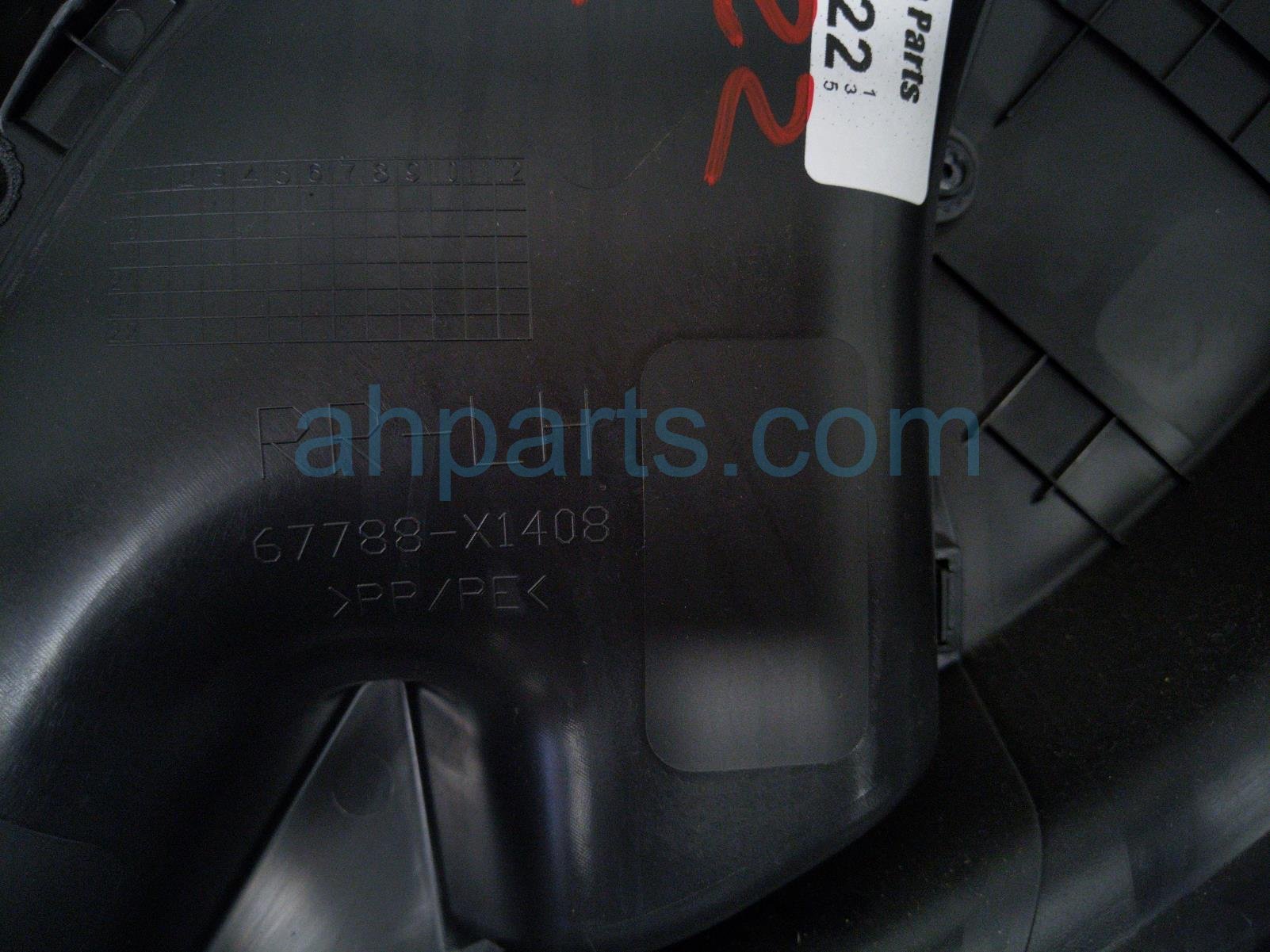 2018 Toyota Camry Trim / Liner Rear Driver Interior Door Panel Black 67640 33D20 C1 Replacement 2018 Toyota Camry Trim / Liner Rear Driver Interior Door Panel Black 67640 33D20 C1 Replacement thumbnail
