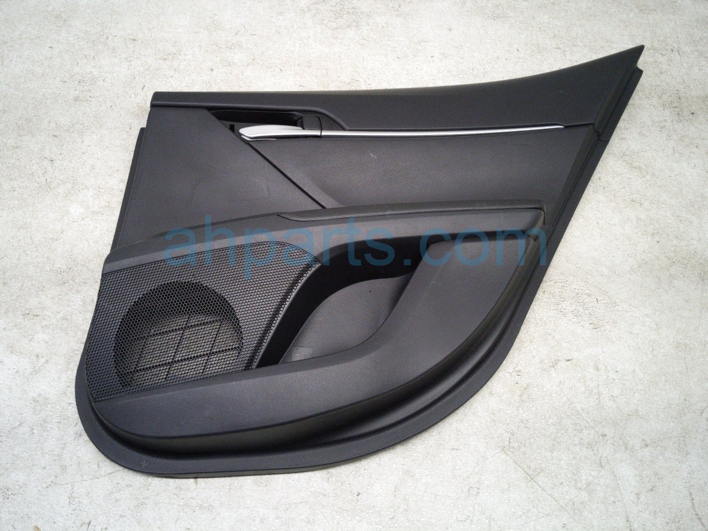 2018 Toyota Camry Trim / Liner Rear Passenger Interior Door Panel Black 67630 33D20 C1 Replacement 2018 Toyota Camry Trim / Liner Rear Passenger Interior Door Panel Black 67630 33D20 C1 Replacement thumbnail
