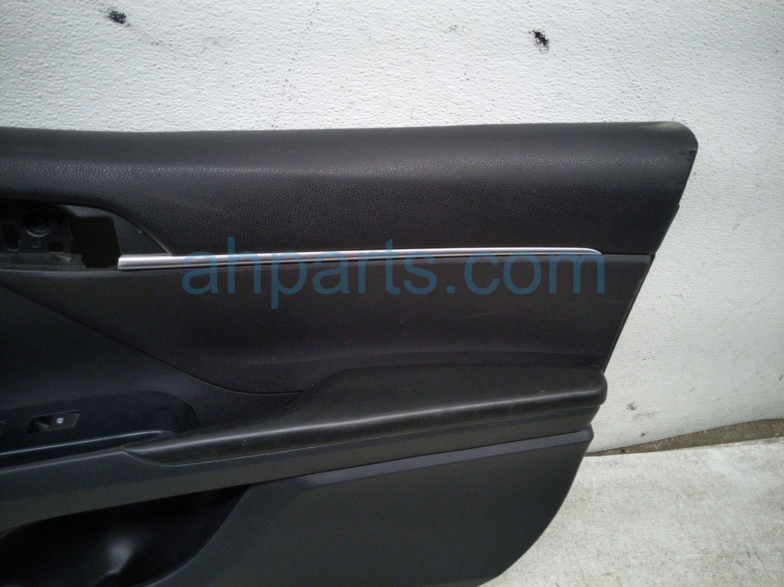 2018 Toyota Camry Trim / Liner Front Passenger Interior Door Panel Black 67610 33F61 C2 Replacement 2018 Toyota Camry Trim / Liner Front Passenger Interior Door Panel Black 67610 33F61 C2 Replacement thumbnail
