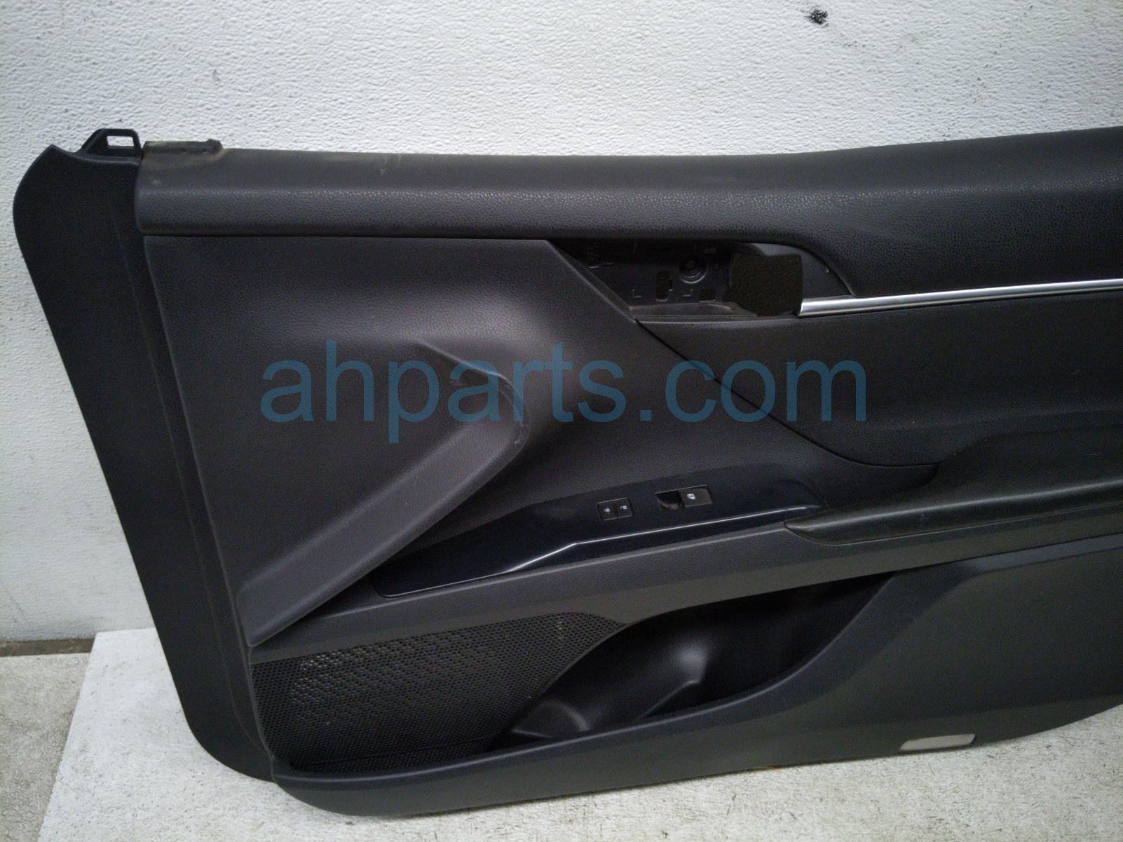 2018 Toyota Camry Trim / Liner Front Passenger Interior Door Panel Black 67610 33F61 C2 Replacement 2018 Toyota Camry Trim / Liner Front Passenger Interior Door Panel Black 67610 33F61 C2 Replacement thumbnail