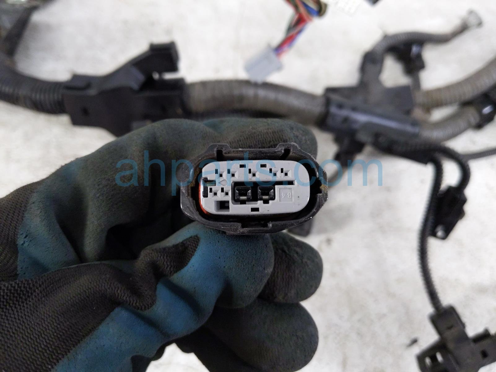2020 Toyota Camry Main Engine Wire Harness 2.5l Fwd 82121 06L31 Replacement 2020 Toyota Camry Main Engine Wire Harness 2.5l Fwd 82121 06L31 Replacement thumbnail
