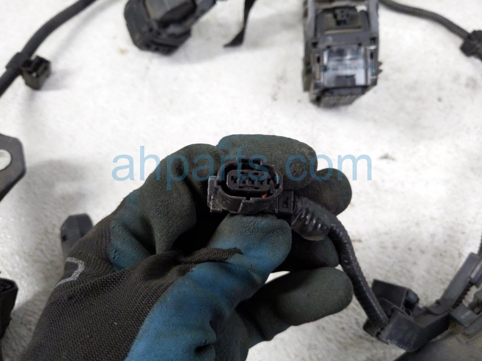 2020 Toyota Camry Main Engine Wire Harness 2.5l Fwd 82121 06L31 Replacement 2020 Toyota Camry Main Engine Wire Harness 2.5l Fwd 82121 06L31 Replacement thumbnail