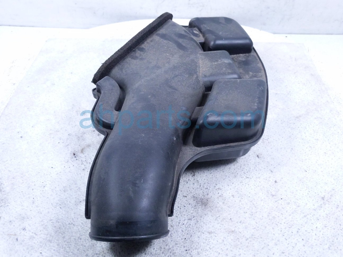 2022 Honda Odyssey Air Cleaner Intake Duct 3.5l 17243 5MR A10 Replacement 2022 Honda Odyssey Air Cleaner Intake Duct 3.5l 17243 5MR A10 Replacement thumbnail