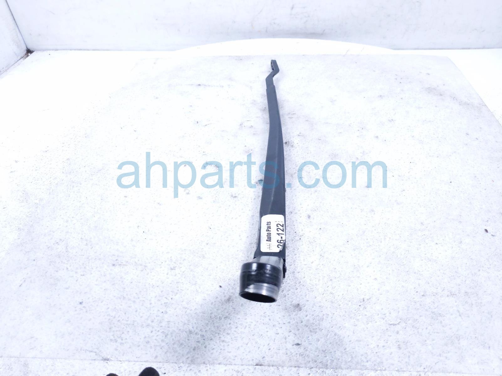 2018 Toyota Camry Driver Windshield Wiper Arm 85221 33430 Replacement 2018 Toyota Camry Driver Windshield Wiper Arm 85221 33430 Replacement thumbnail