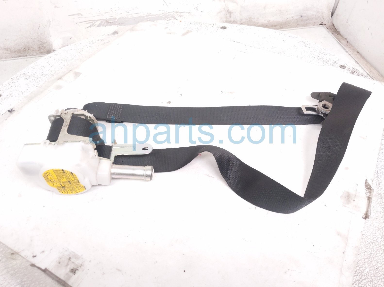 2018 Toyota Camry Front Driver Seat Belt Retractor Blk 73220 47221 C4 Replacement 2018 Toyota Camry Front Driver Seat Belt Retractor Blk 73220 47221 C4 Replacement thumbnail
