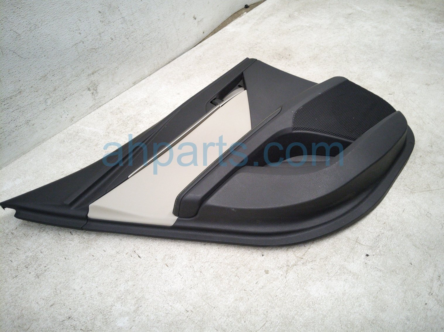 2026 Toyota Camry Trim / Liner Rear Driver Interior Door Panel Grey 67640 AQ020 20 Replacement 2026 Toyota Camry Trim / Liner Rear Driver Interior Door Panel Grey 67640 AQ020 20 Replacement thumbnail
