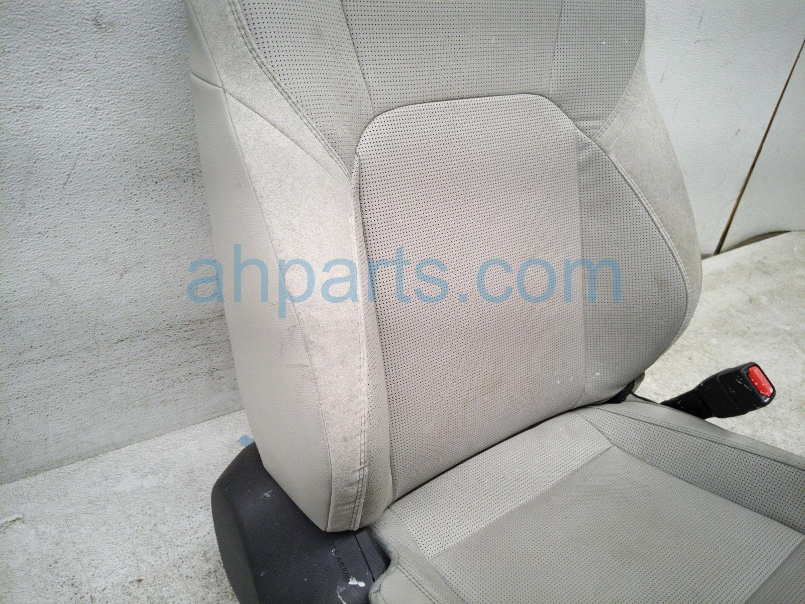 2026 Toyota Camry Front Driver Seat Grey W/ Airbag 71074 AQ020 B1 Replacement 2026 Toyota Camry Front Driver Seat Grey W/ Airbag 71074 AQ020 B1 Replacement thumbnail