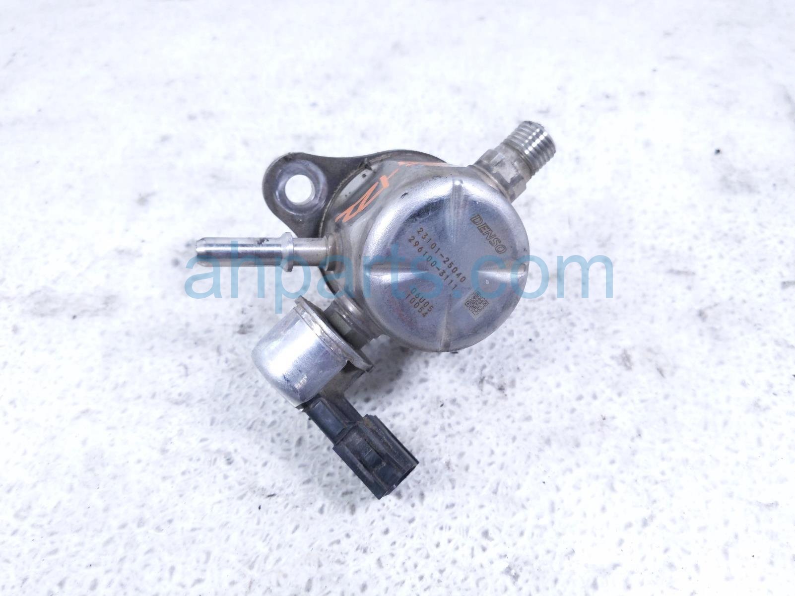 Toyota HIGH PRESSURE FUEL PUMP - ENGINE MTD