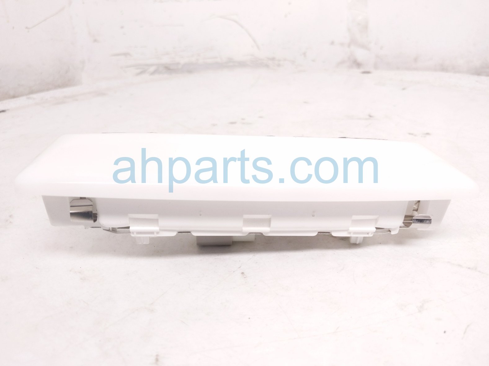 2025 Nissan Kicks Roof Console / Map Light Grey 26430 5TA6A Replacement 2025 Nissan Kicks Roof Console / Map Light Grey 26430 5TA6A Replacement thumbnail