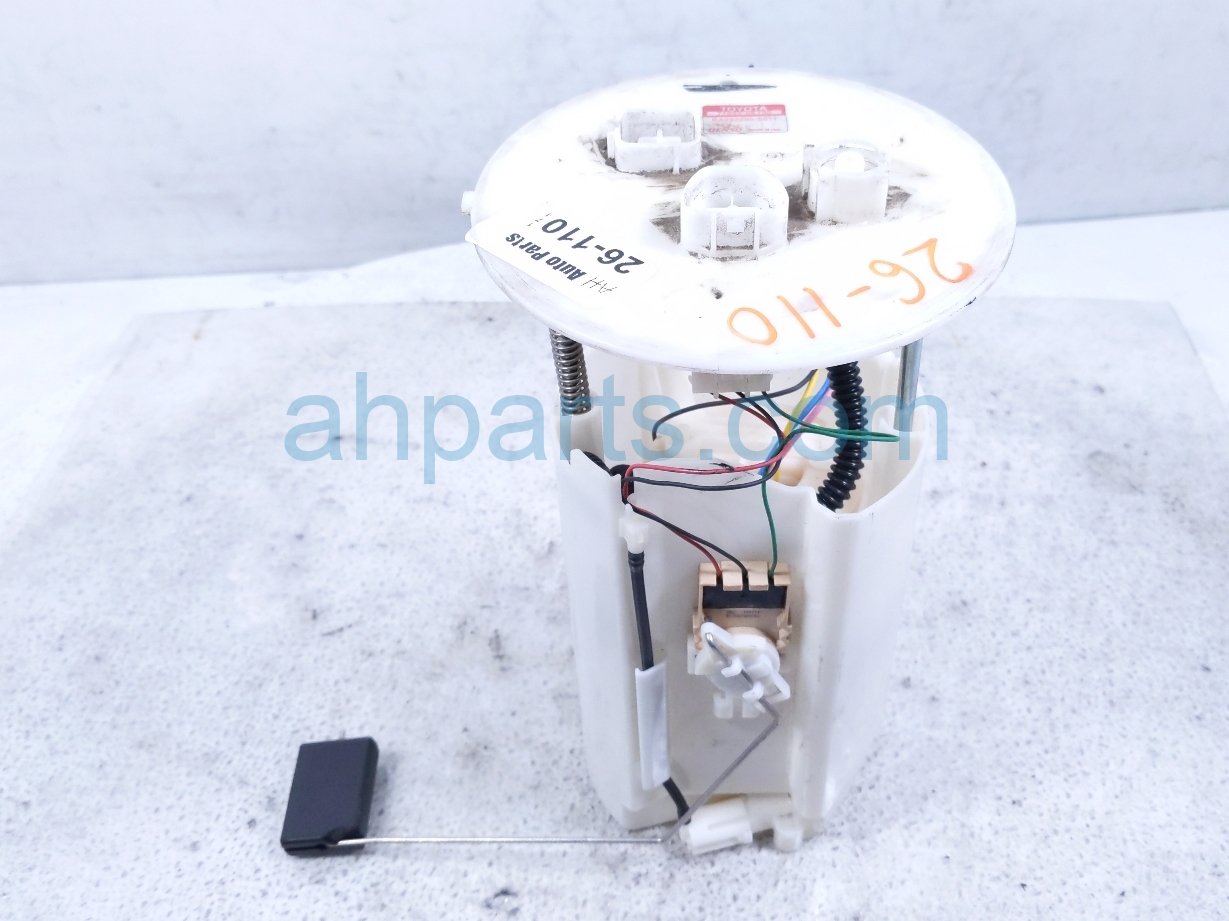 Lexus GAS / FUEL PUMP (TANK MOUNTED)