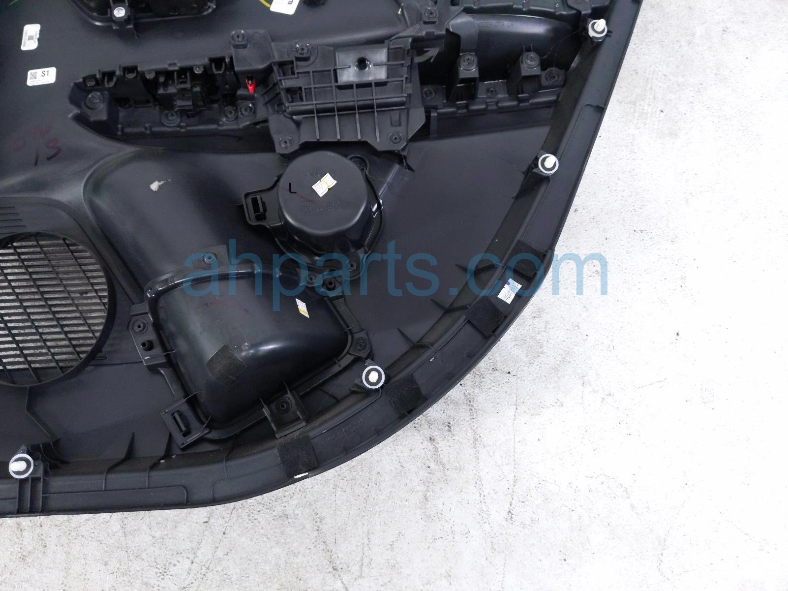 2025 Nissan Kicks Trim / Liner Rear Driver Interior Door Panel Black 829A1 7LF0A Replacement 2025 Nissan Kicks Trim / Liner Rear Driver Interior Door Panel Black 829A1 7LF0A Replacement thumbnail