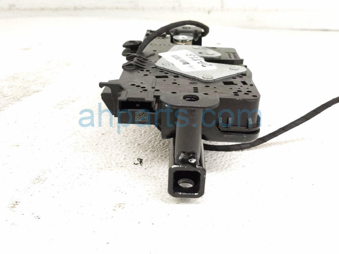2025 BMW I4 Rear Tailgate Latch Actuator Assy 51 24 9 851 910 Replacement 2025 BMW I4 Rear Tailgate Latch Actuator Assy 51 24 9 851 910 Replacement thumbnail