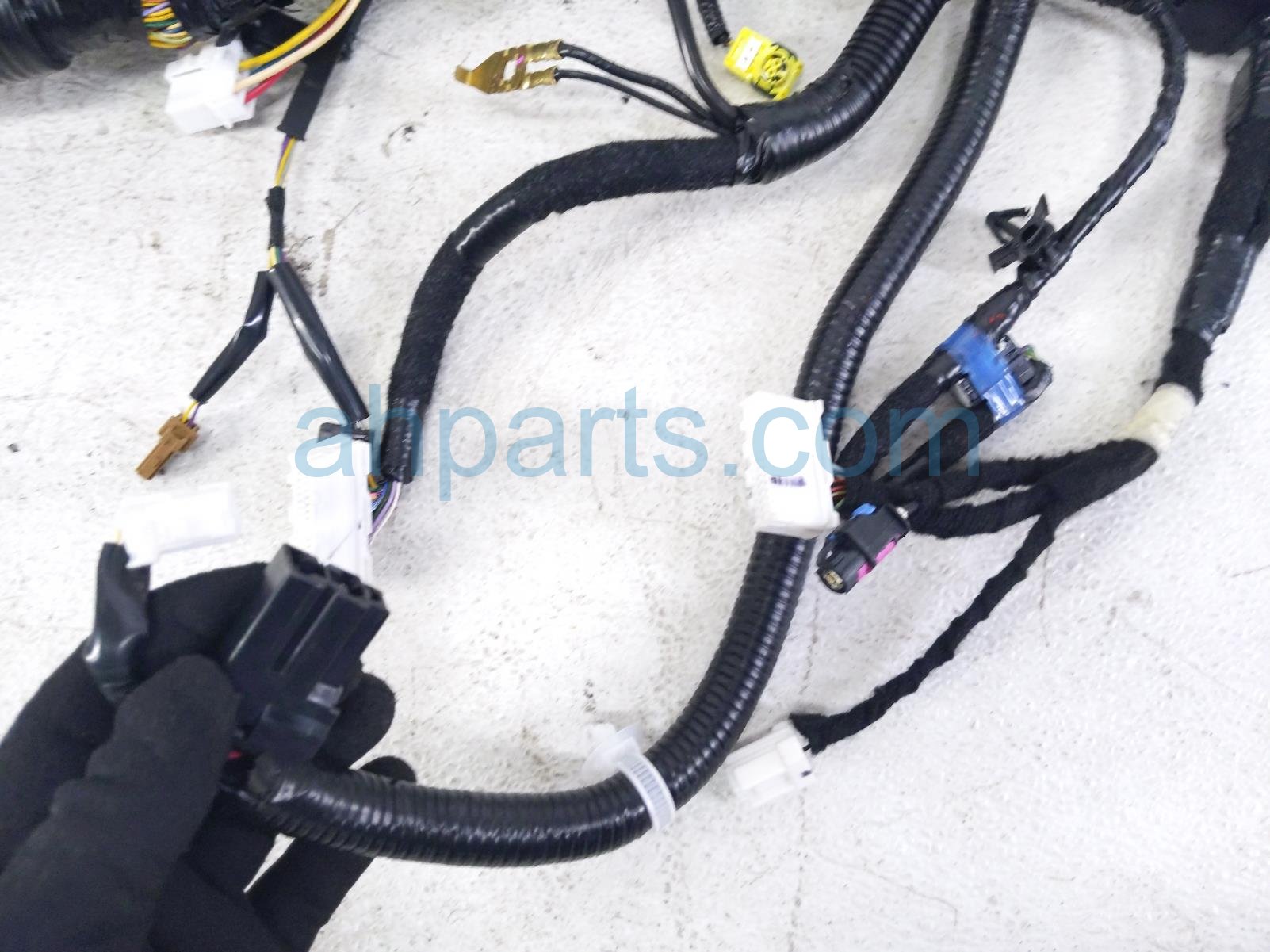 2025 Nissan Kicks Dash Instrument Wire Harness Awd 24010 7LG0B Replacement 2025 Nissan Kicks Dash Instrument Wire Harness Awd 24010 7LG0B Replacement thumbnail