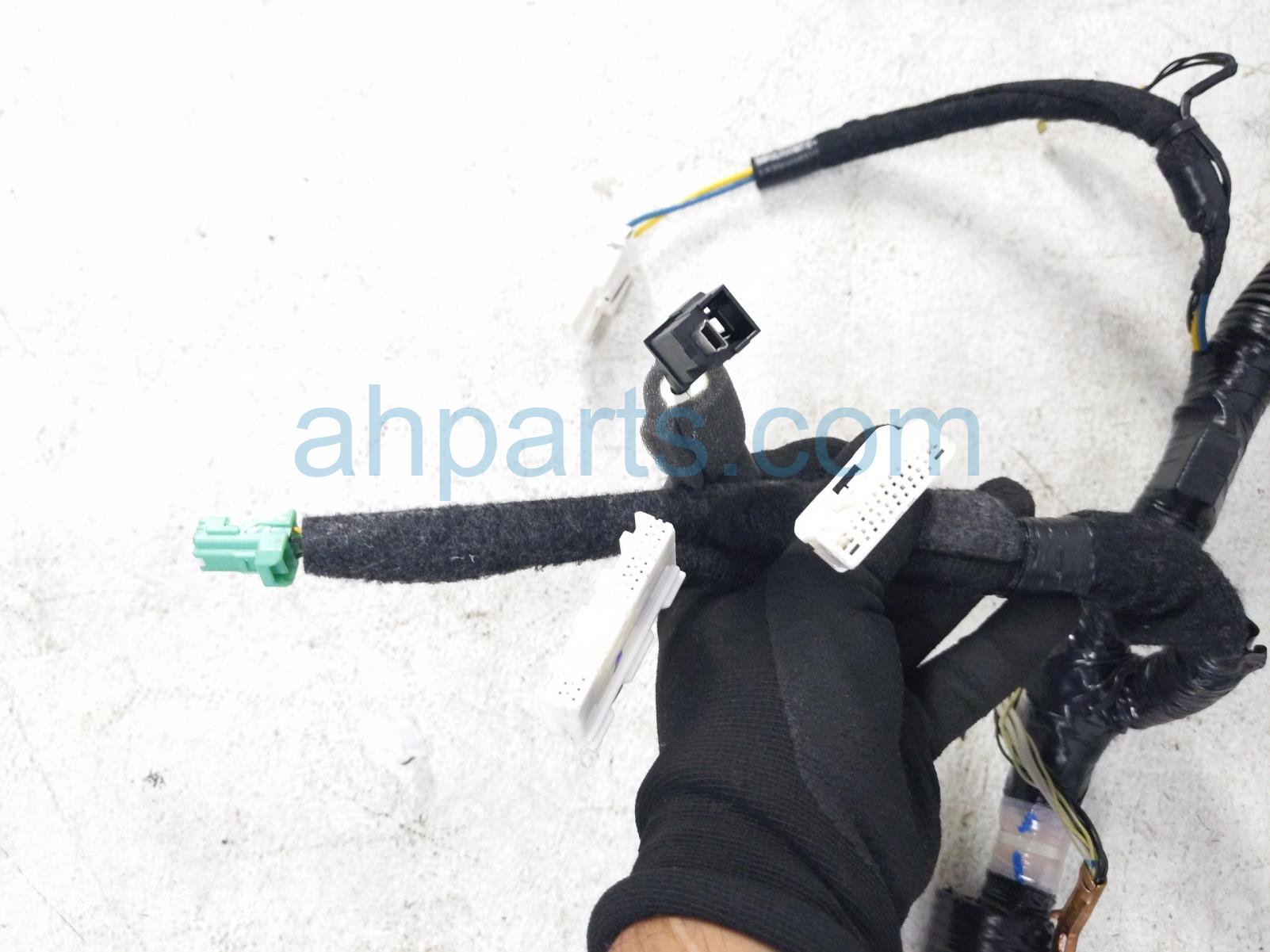 2025 Nissan Kicks Dash Instrument Wire Harness Awd 24010 7LG0B Replacement 2025 Nissan Kicks Dash Instrument Wire Harness Awd 24010 7LG0B Replacement thumbnail