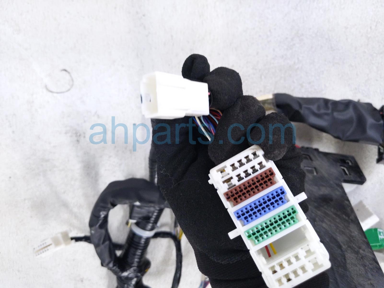 2025 Nissan Kicks Dash Instrument Wire Harness Awd 24010 7LG0B Replacement 2025 Nissan Kicks Dash Instrument Wire Harness Awd 24010 7LG0B Replacement thumbnail