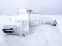 Lexus WINDSHIELD WASHER RESERVOIR W/PUMP Lexus WINDSHIELD WASHER RESERVOIR W/PUMP