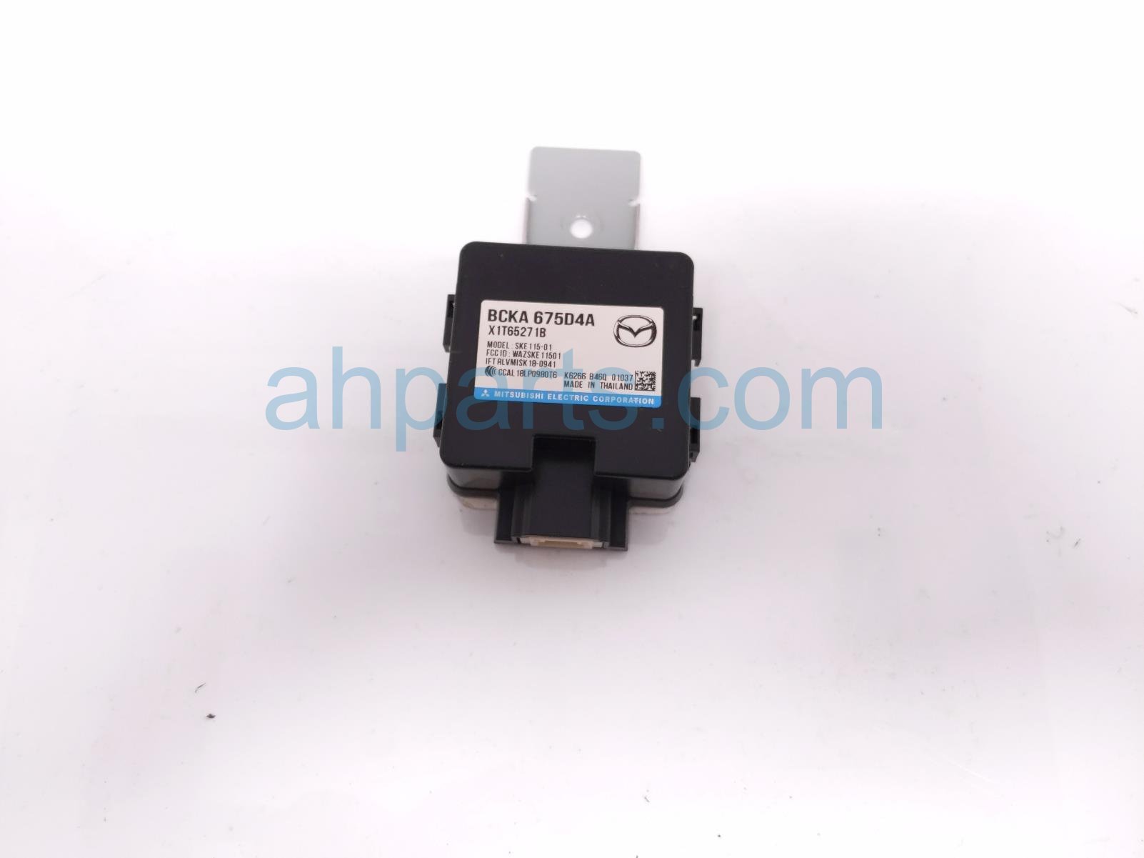 2025 Mazda Cx 90 Antenna Keyless Entry Control Module Rear BCKA 67 5D4A Replacement 2025 Mazda Cx 90 Antenna Keyless Entry Control Module Rear BCKA 67 5D4A Replacement thumbnail