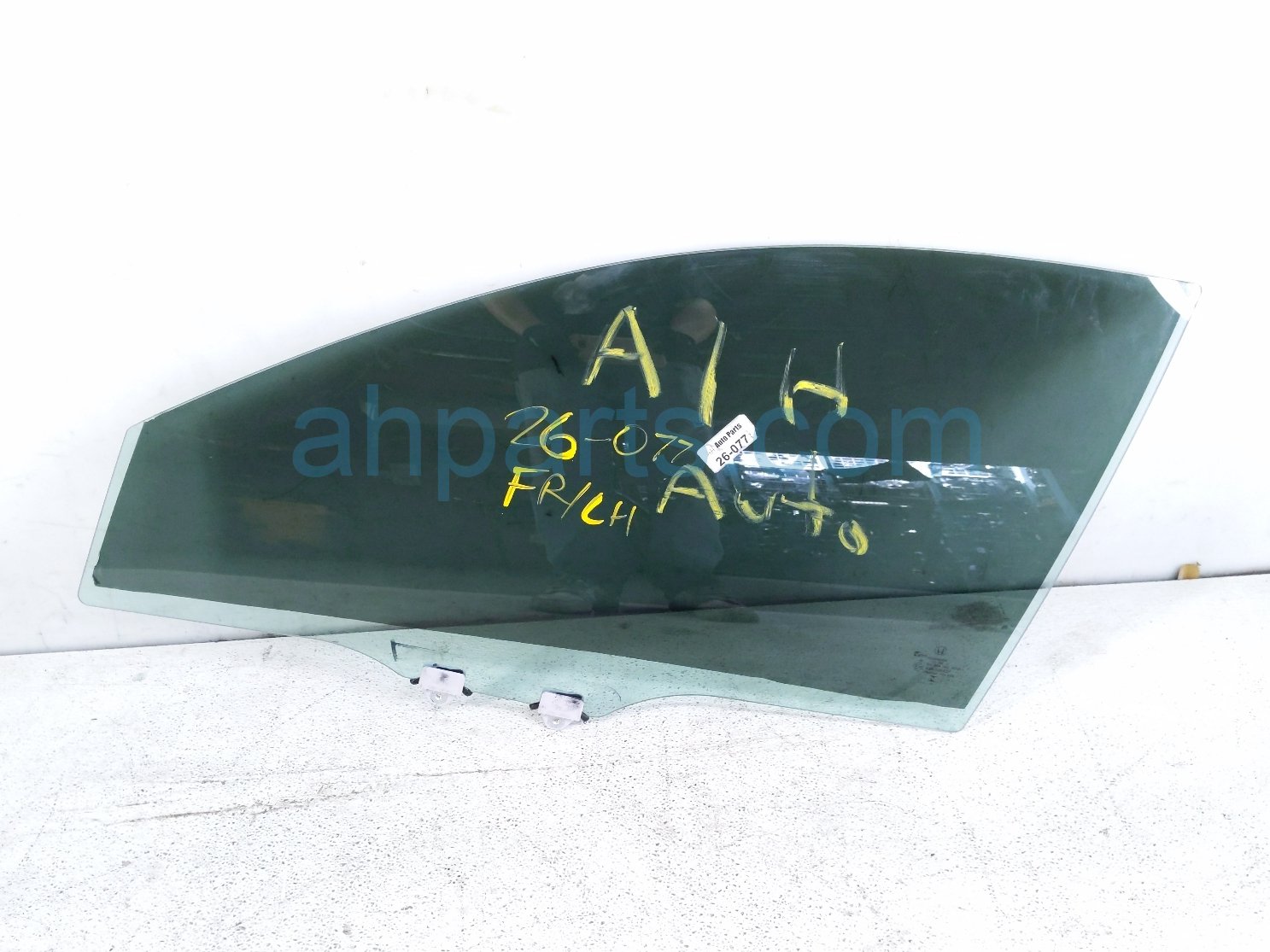 Honda FR/LH DOOR GLASS WINDOW