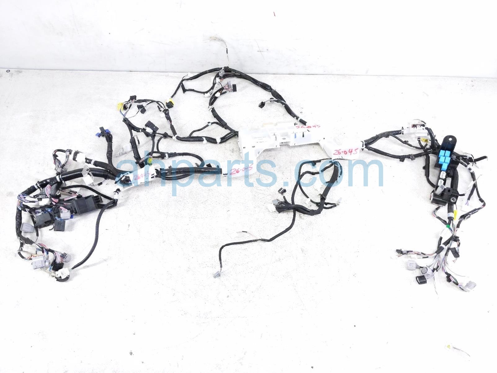 2020 Toyota Highlander Dash Instrument Wire Harness Hyb 82141 48N60 Replacement 2020 Toyota Highlander Dash Instrument Wire Harness Hyb 82141 48N60 Replacement thumbnail