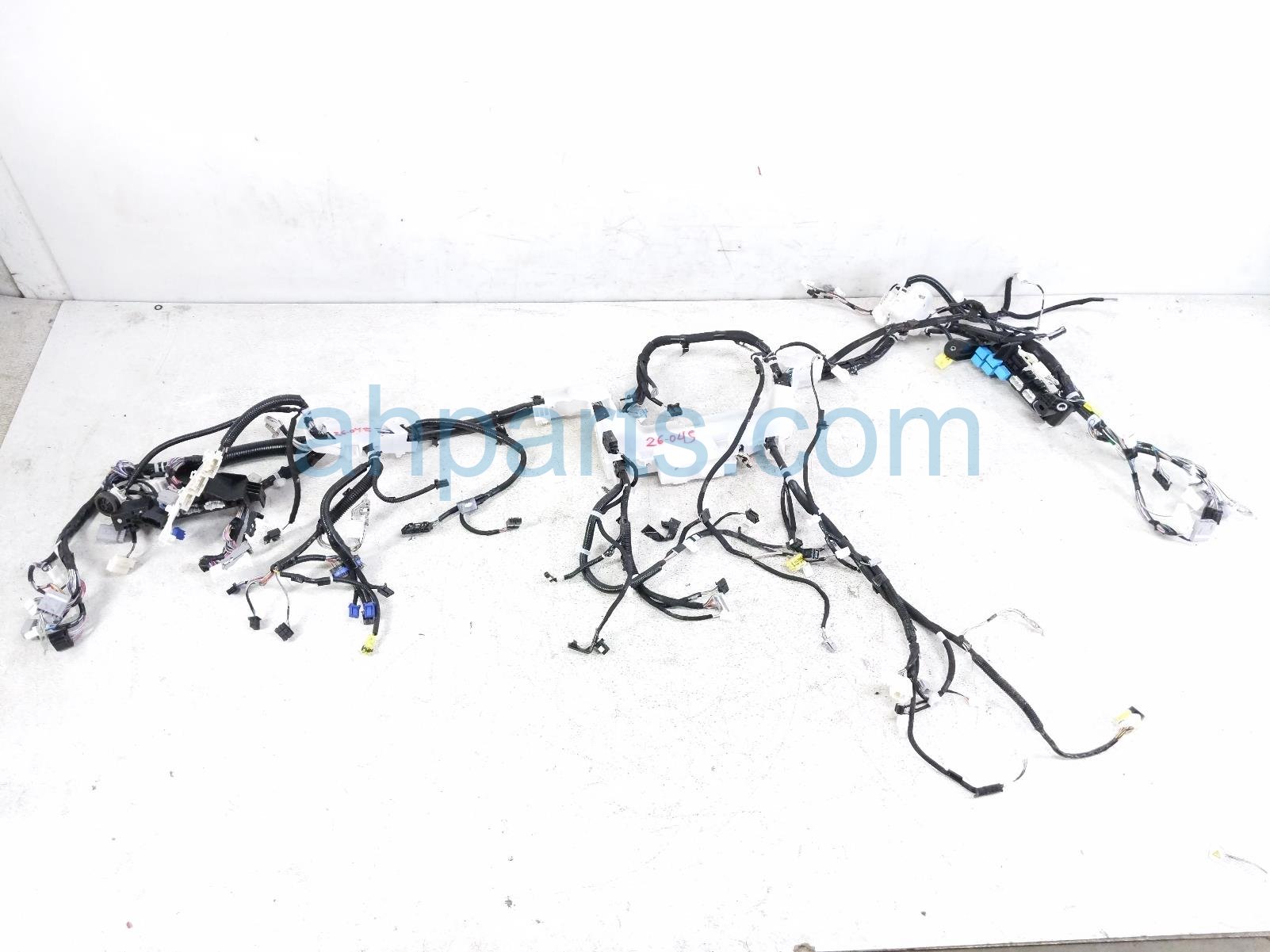 2020 Toyota Highlander Dash Instrument Wire Harness Hyb 82141 48N60 Replacement 2020 Toyota Highlander Dash Instrument Wire Harness Hyb 82141 48N60 Replacement thumbnail