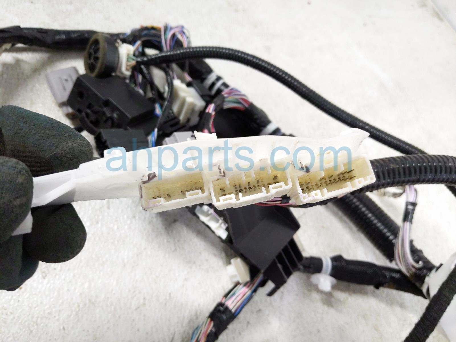 2020 Toyota Highlander Dash Instrument Wire Harness Hyb 82141 48N60 Replacement 2020 Toyota Highlander Dash Instrument Wire Harness Hyb 82141 48N60 Replacement thumbnail