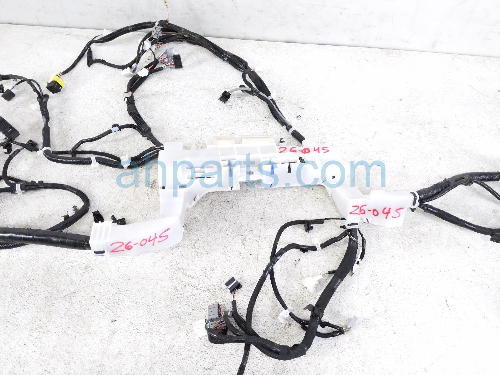 2020 Toyota Highlander Dash Instrument Wire Harness Hyb 82141 48N60 Replacement 2020 Toyota Highlander Dash Instrument Wire Harness Hyb 82141 48N60 Replacement thumbnail
