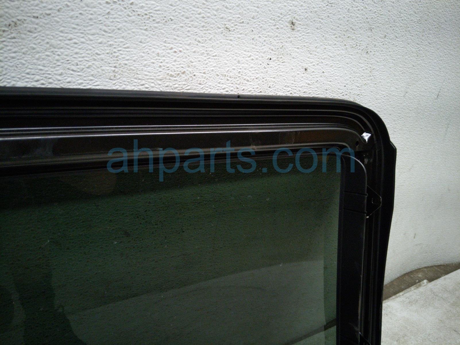 2024 Honda Accord Sunroof / Sun Roof Glass Window 70200 TVA A02 Replacement 2024 Honda Accord Sunroof / Sun Roof Glass Window 70200 TVA A02 Replacement thumbnail