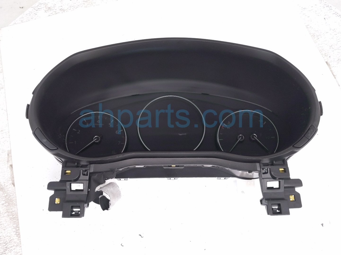 Mazda SPEEDO INSTRUMENT CLUSTER - 20K MI
