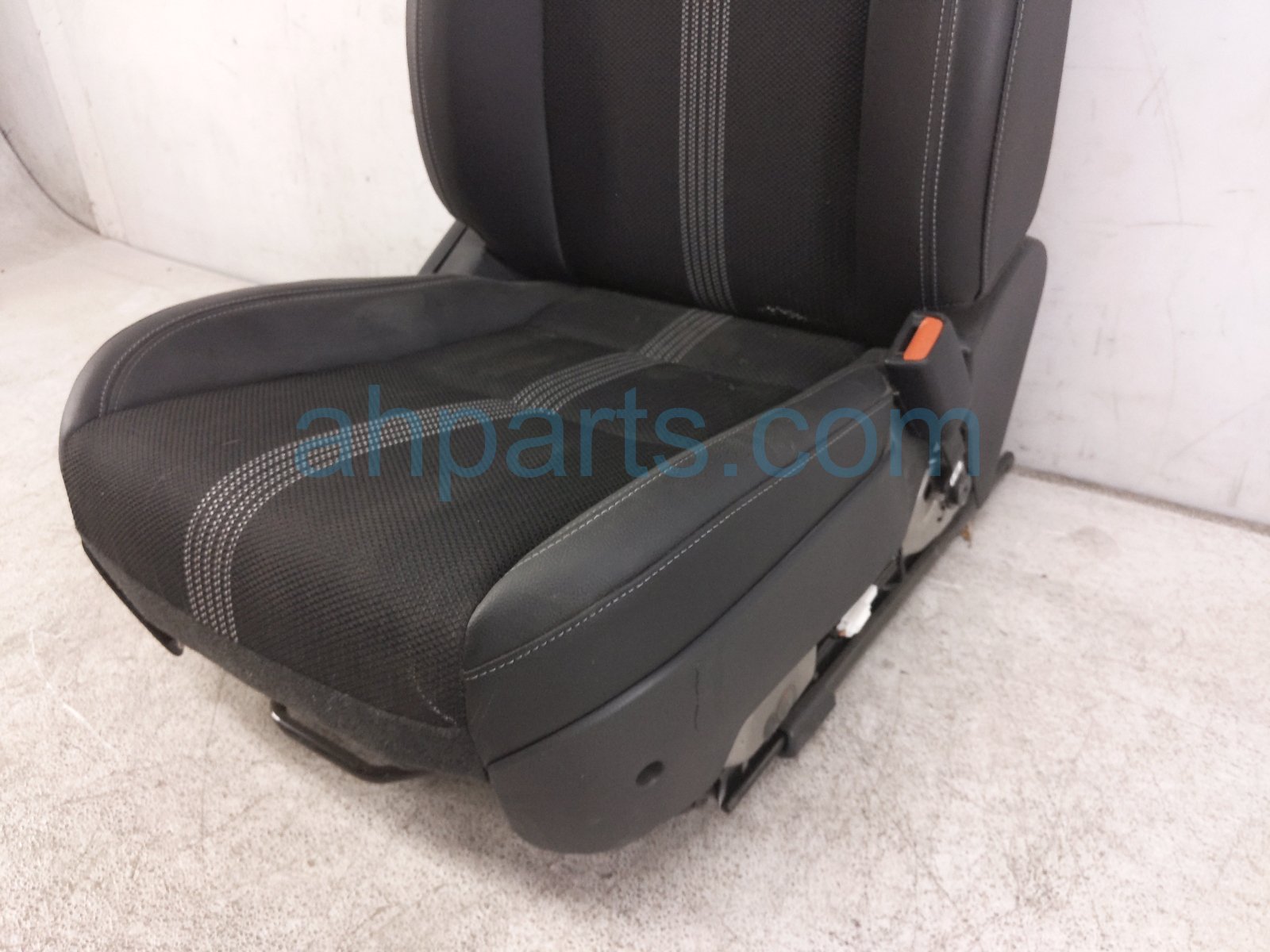 2024 Mazda Cx 50 Front Passenger Seat Black W/ Airbag VA47 88 130B 02 Replacement 2024 Mazda Cx 50 Front Passenger Seat Black W/ Airbag VA47 88 130B 02 Replacement thumbnail
