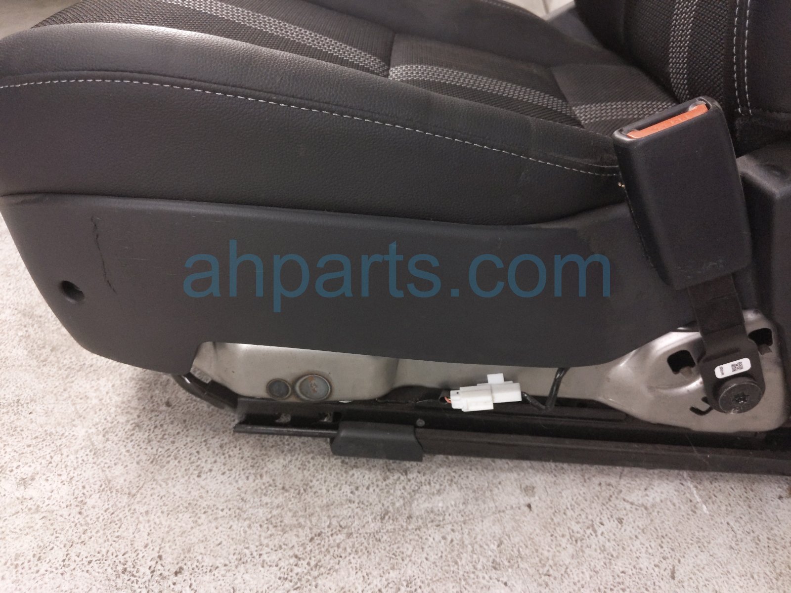 2024 Mazda Cx 50 Front Passenger Seat Black W/ Airbag VA47 88 130B 02 Replacement 2024 Mazda Cx 50 Front Passenger Seat Black W/ Airbag VA47 88 130B 02 Replacement thumbnail